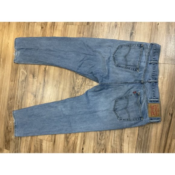 Vintage Levi’s 505 Jeans Mens 38 x 32 Made in USA Light Wash 90s Small Hole Left - Picture 15 of 16